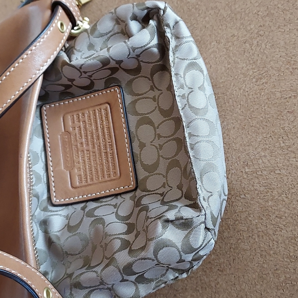 Coach Vintage Mini Leather Bag, EUC - Picture 9 of 12